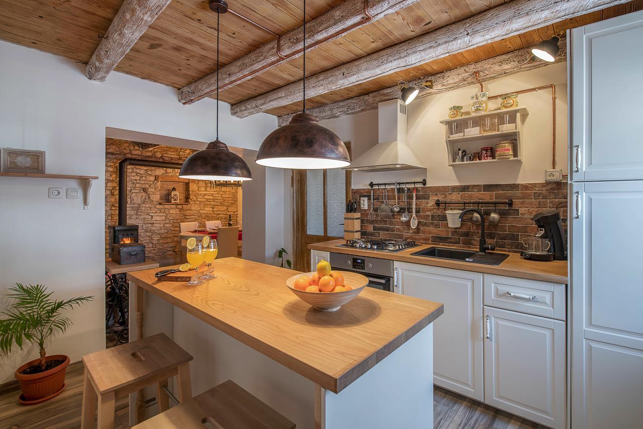 Rustic Istrian House Varesco Villa Krnica Dış mekan fotoğraf